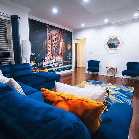 The Blue Golden Luxury Modern 3- Bedroom Apartment In Чикаго Екстериор снимка