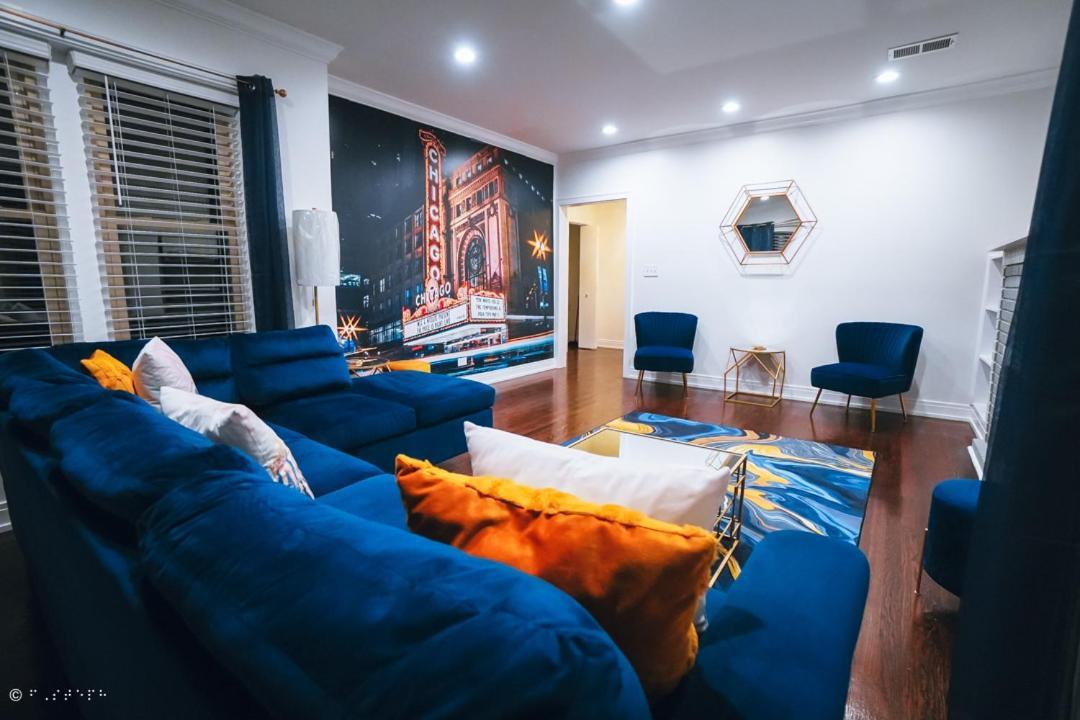The Blue Golden Luxury Modern 3- Bedroom Apartment In Чикаго Екстериор снимка